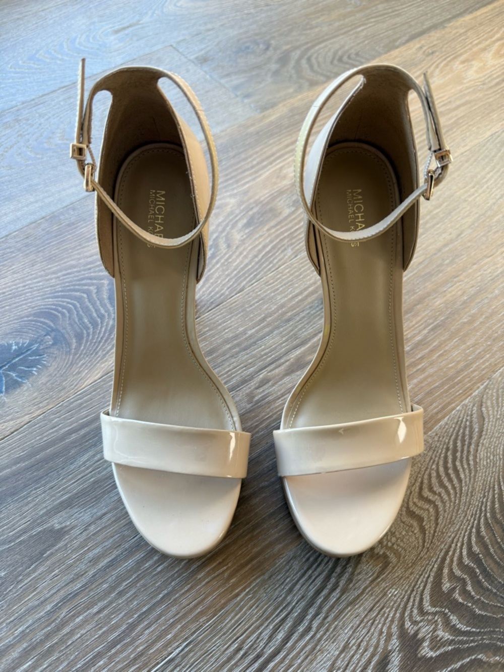 MICHAEL KORS Jordyn Platform Sandals